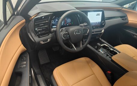 Lexus RX IV рестайлинг, 2025 год, 7 650 000 рублей, 8 фотография