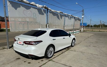 Toyota Camry, 2019 год, 3 250 000 рублей, 14 фотография