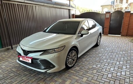 Toyota Camry, 2019 год, 3 250 000 рублей, 3 фотография