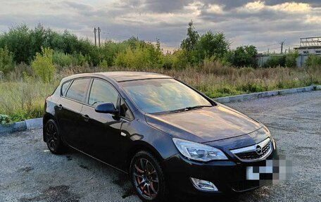 Opel Astra J, 2011 год, 600 000 рублей, 5 фотография
