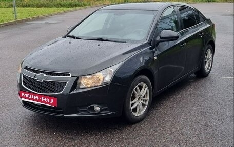 Chevrolet Cruze II, 2010 год, 550 000 рублей, 2 фотография