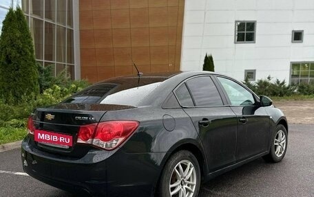 Chevrolet Cruze II, 2010 год, 550 000 рублей, 5 фотография