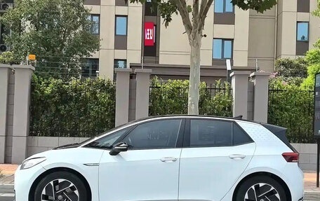 Volkswagen ID.3 I, 2023 год, 1 580 000 рублей, 4 фотография