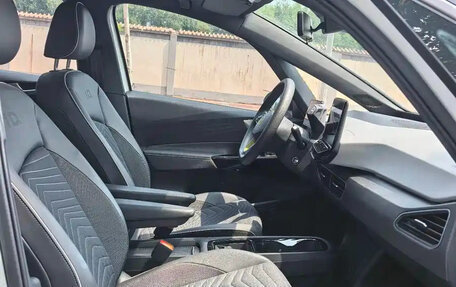 Volkswagen ID.3 I, 2023 год, 1 580 000 рублей, 10 фотография