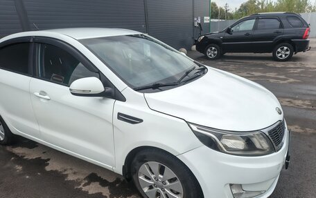 KIA Rio III рестайлинг, 2013 год, 750 000 рублей, 14 фотография