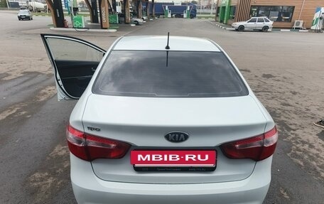 KIA Rio III рестайлинг, 2013 год, 750 000 рублей, 7 фотография