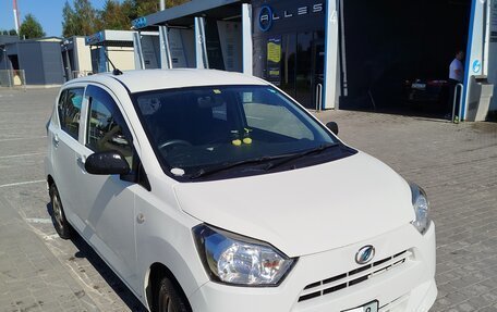 Daihatsu Mira e:S II, 2017 год, 670 000 рублей, 2 фотография
