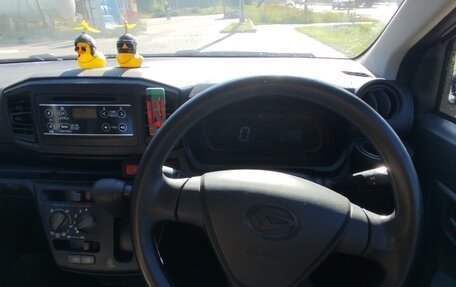 Daihatsu Mira e:S II, 2017 год, 670 000 рублей, 6 фотография