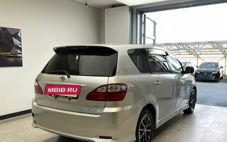 Toyota Ipsum II, 2005 год, 1 100 000 рублей, 5 фотография