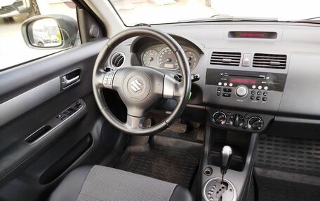 Suzuki Swift III, 2010 год, 548 000 рублей, 17 фотография