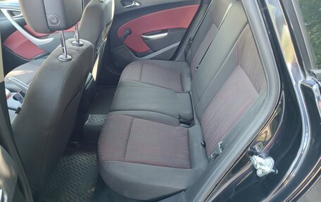 Opel Astra J, 2011 год, 720 000 рублей, 17 фотография