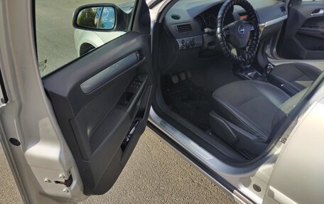 Opel Astra H, 2008 год, 600 000 рублей, 14 фотография