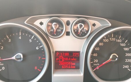 Ford Focus II рестайлинг, 2011 год, 750 000 рублей, 16 фотография
