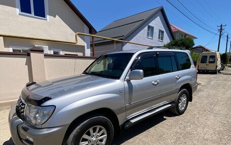 Toyota Land Cruiser 100 рестайлинг 2, 2007 год, 2 800 000 рублей, 5 фотография