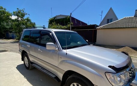 Toyota Land Cruiser 100 рестайлинг 2, 2007 год, 2 800 000 рублей, 17 фотография