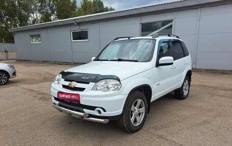 Chevrolet Niva I рестайлинг, 2016 год, 735 000 рублей, 1 фотография