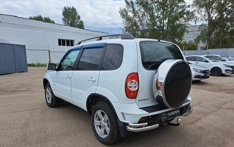 Chevrolet Niva I рестайлинг, 2016 год, 735 000 рублей, 7 фотография