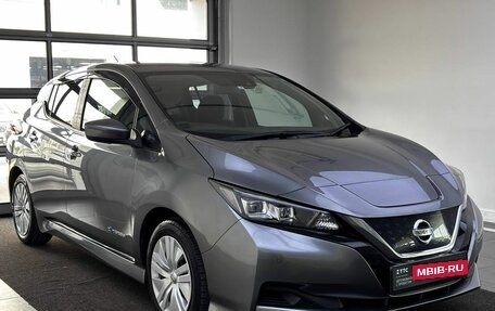 Nissan Leaf II, 2019 год, 1 479 000 рублей, 3 фотография