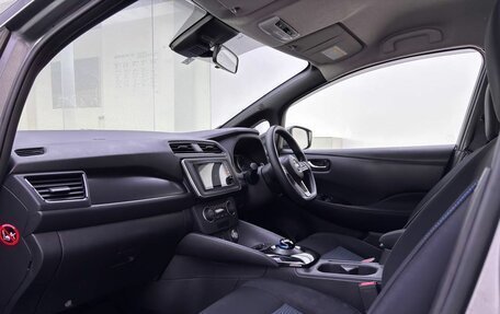 Nissan Leaf II, 2019 год, 1 479 000 рублей, 11 фотография