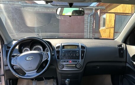 KIA cee'd I рестайлинг, 2009 год, 650 000 рублей, 7 фотография