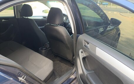 Volkswagen Jetta VI, 2013 год, 690 000 рублей, 16 фотография