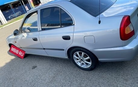 Hyundai Accent II, 2009 год, 400 000 рублей, 3 фотография