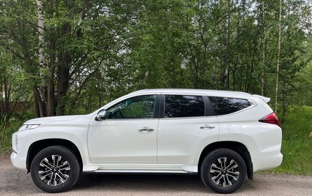 Mitsubishi Montero Sport, 2022 год, 4 290 000 рублей, 2 фотография