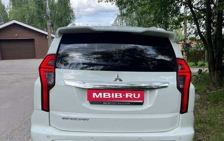 Mitsubishi Montero Sport, 2022 год, 4 290 000 рублей, 8 фотография