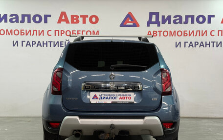 Renault Duster I рестайлинг, 2017 год, 1 087 000 рублей, 4 фотография