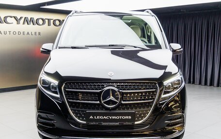 Mercedes-Benz V-Класс, 2025 год, 14 680 000 рублей, 2 фотография