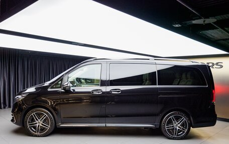 Mercedes-Benz V-Класс, 2025 год, 14 680 000 рублей, 6 фотография