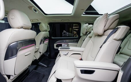 Mercedes-Benz V-Класс, 2025 год, 14 680 000 рублей, 29 фотография