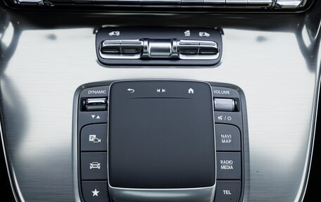 Mercedes-Benz V-Класс, 2025 год, 14 680 000 рублей, 23 фотография