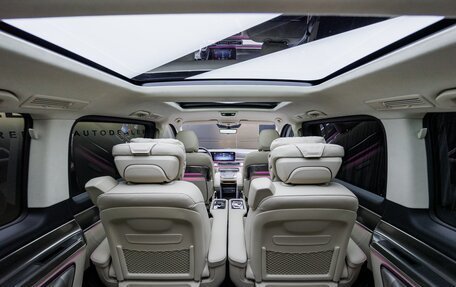 Mercedes-Benz V-Класс, 2025 год, 14 680 000 рублей, 36 фотография