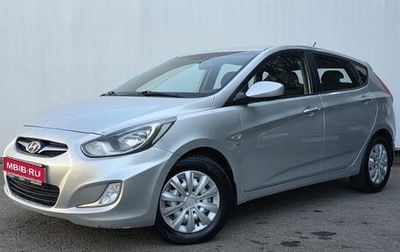 Hyundai Solaris II рестайлинг, 2013 год, 770 000 рублей, 1 фотография