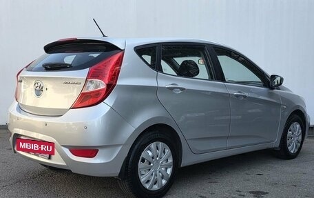 Hyundai Solaris II рестайлинг, 2013 год, 770 000 рублей, 5 фотография