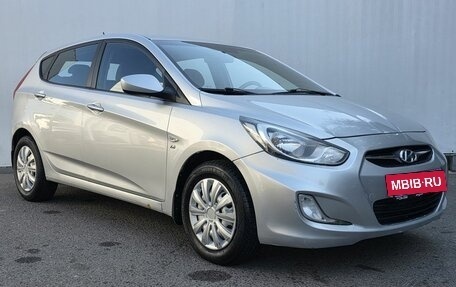 Hyundai Solaris II рестайлинг, 2013 год, 770 000 рублей, 3 фотография
