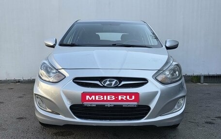 Hyundai Solaris II рестайлинг, 2013 год, 770 000 рублей, 2 фотография