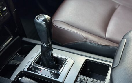 Toyota Land Cruiser Prado 150 рестайлинг 2, 2016 год, 4 050 000 рублей, 19 фотография