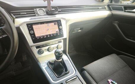 Volkswagen Passat B8 рестайлинг, 2018 год, 1 800 000 рублей, 7 фотография