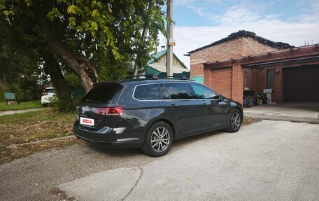 Volkswagen Passat B8 рестайлинг, 2018 год, 1 800 000 рублей, 3 фотография