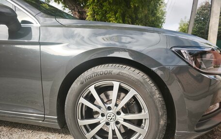 Volkswagen Passat B8 рестайлинг, 2018 год, 1 800 000 рублей, 10 фотография