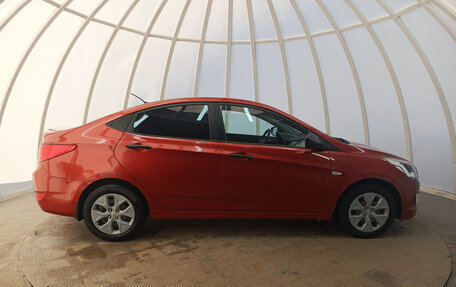 Hyundai Solaris II рестайлинг, 2016 год, 780 000 рублей, 4 фотография