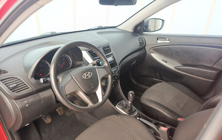 Hyundai Solaris II рестайлинг, 2016 год, 780 000 рублей, 16 фотография