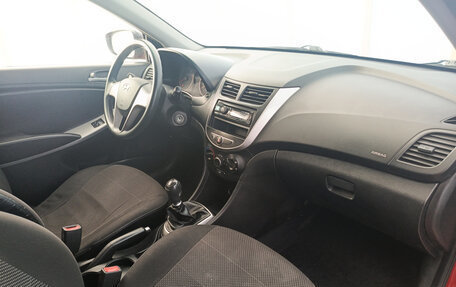 Hyundai Solaris II рестайлинг, 2016 год, 780 000 рублей, 11 фотография