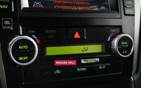 Toyota Camry, 2012 год, 1 590 000 рублей, 13 фотография