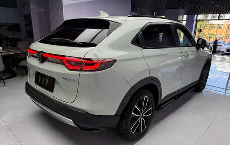 Honda Vezel, 2023 год, 1 800 035 рублей, 4 фотография