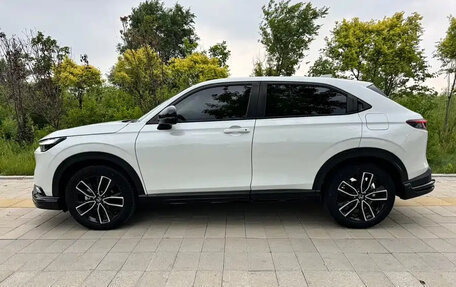 Honda Vezel, 2023 год, 1 850 035 рублей, 7 фотография