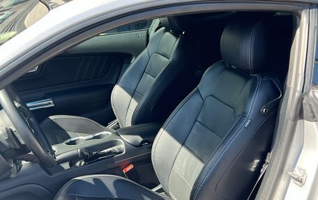Ford Mustang VI рестайлинг, 2019 год, 2 670 000 рублей, 8 фотография