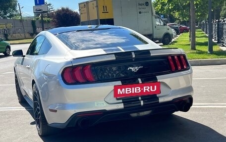 Ford Mustang VI рестайлинг, 2019 год, 2 670 000 рублей, 4 фотография